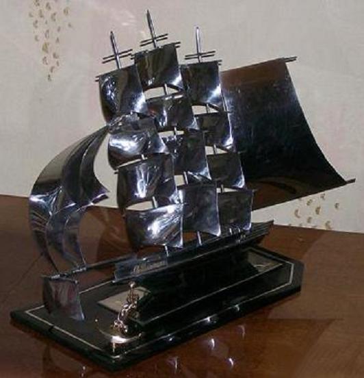 Модель парусника “Святой Валентин”, изготовлена в 1996-1999 годы
